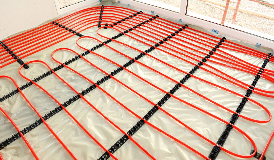 Fußbodenheizung wird verlegt